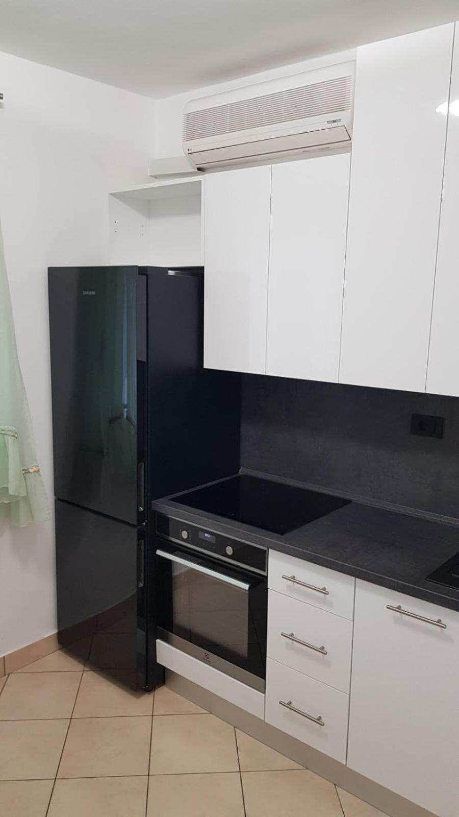 Apartments Skelin Vodice Eksteriør billede